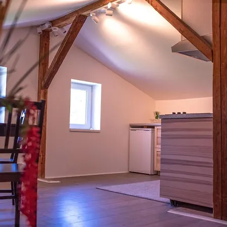 Claus Resch - E-bike, Wandern, Minigolf, Familie, Urlaub An Der Weinstraße Leutschach