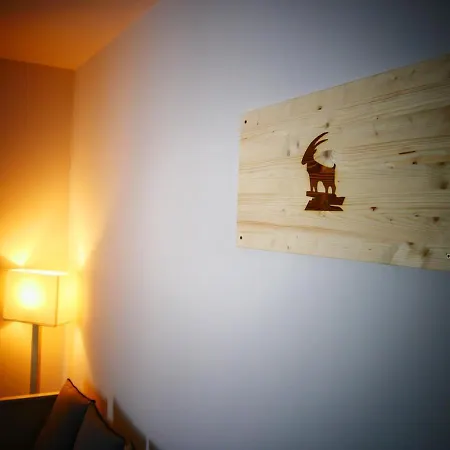 Claus Resch Apartment