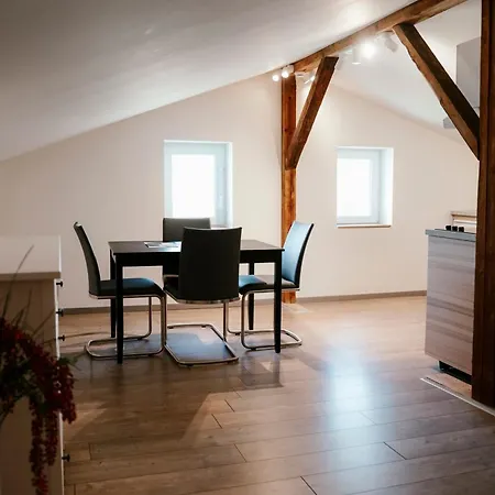 Claus Resch - E-bike, Wandern, Minigolf, Familie, Urlaub An Der Weinstraße Leutschach