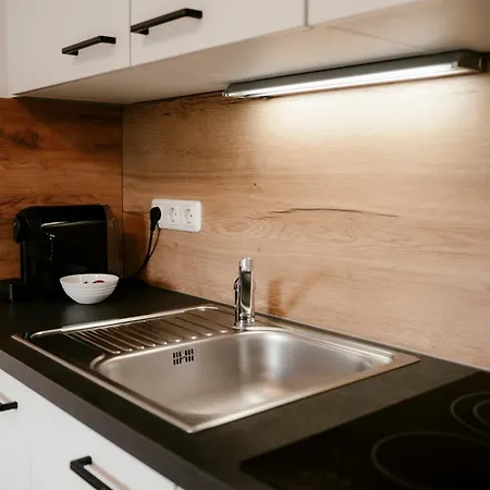 Claus Resch - E-bike, Wandern, Minigolf, Familie, Urlaub An Der Weinstraße *