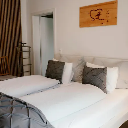 Claus Resch - E-bike, Wandern, Minigolf, Familie, Urlaub An Der Weinstraße