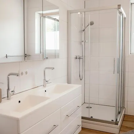 Claus Resch - E-bike, Wandern, Minigolf, Familie, Urlaub An Der Weinstraße