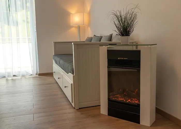 Claus Resch - E-bike, Wandern, Minigolf, Familie, Urlaub An Der Weinstrasse 아파트 *