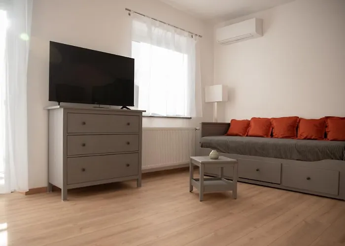 Claus Resch - E-bike, Wandern, Minigolf, Familie, Urlaub An Der Weinstrasse * 루트스카치