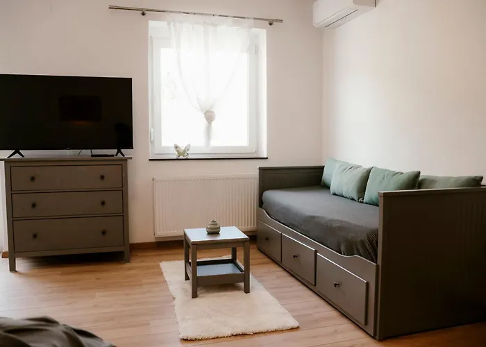 Claus Resch - E-bike, Wandern, Minigolf, Familie, Urlaub An Der Weinstrasse 아파트