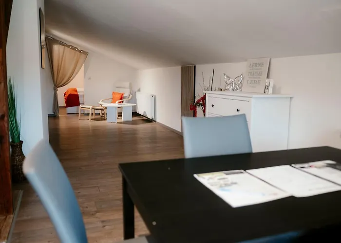 Claus Resch - E-bike, Wandern, Minigolf, Familie, Urlaub An Der Weinstrasse *