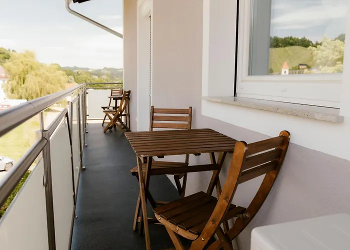 公寓 Claus Resch - E-bike, Wandern, Minigolf, Familie, Urlaub An Der Weinstrasse 里欧查赫