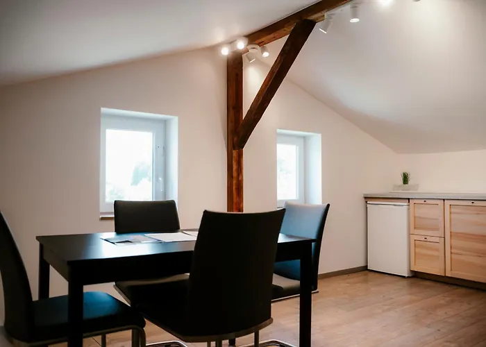 Claus Resch - E-bike, Wandern, Minigolf, Familie, Urlaub An Der Weinstrasse 루트스카치